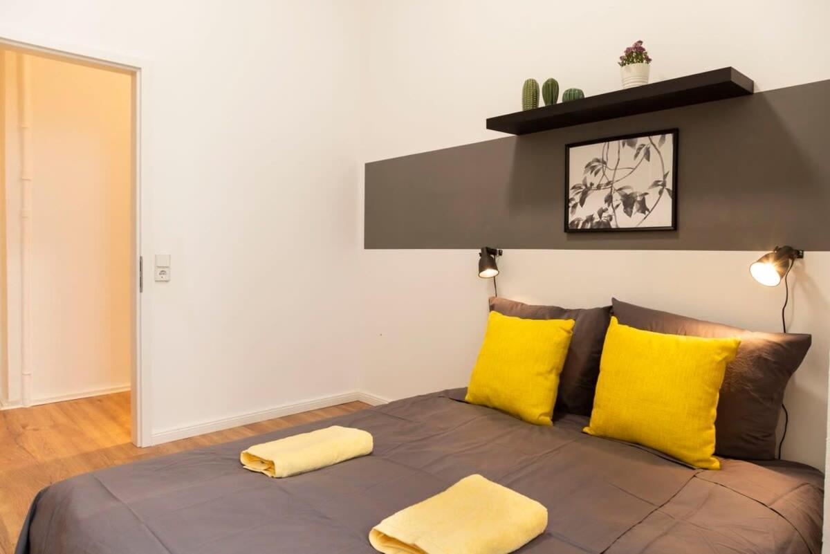 Modern 2 Bedroom Apartment In Berlin Schoeneberg Esterno foto