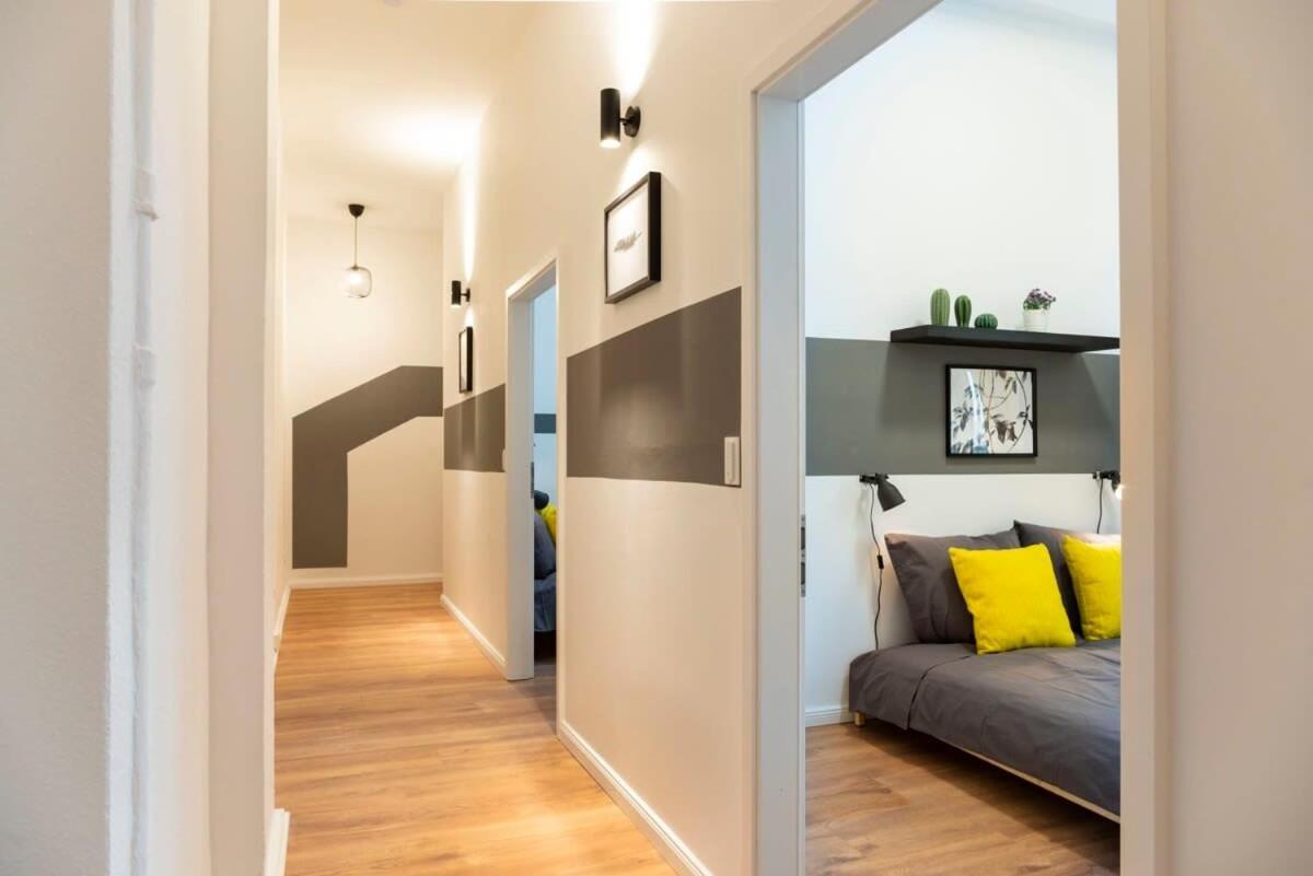 Modern 2 Bedroom Apartment In Berlin Schoeneberg Esterno foto