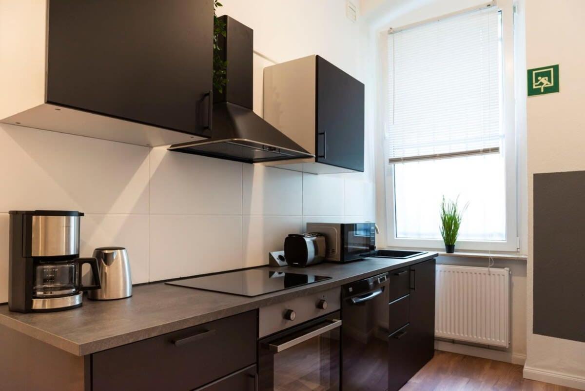 Modern 2 Bedroom Apartment In Berlin Schoeneberg Esterno foto