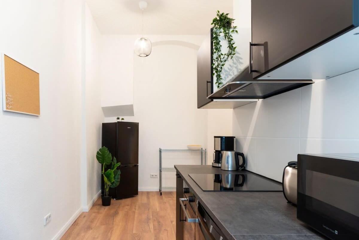 Modern 2 Bedroom Apartment In Berlin Schoeneberg Esterno foto